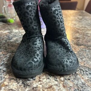 Toddler size 10 black Cheetah Ugg boots